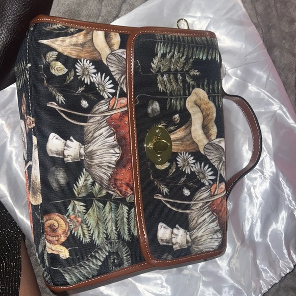 sense forest Handbags - Mushroom bag